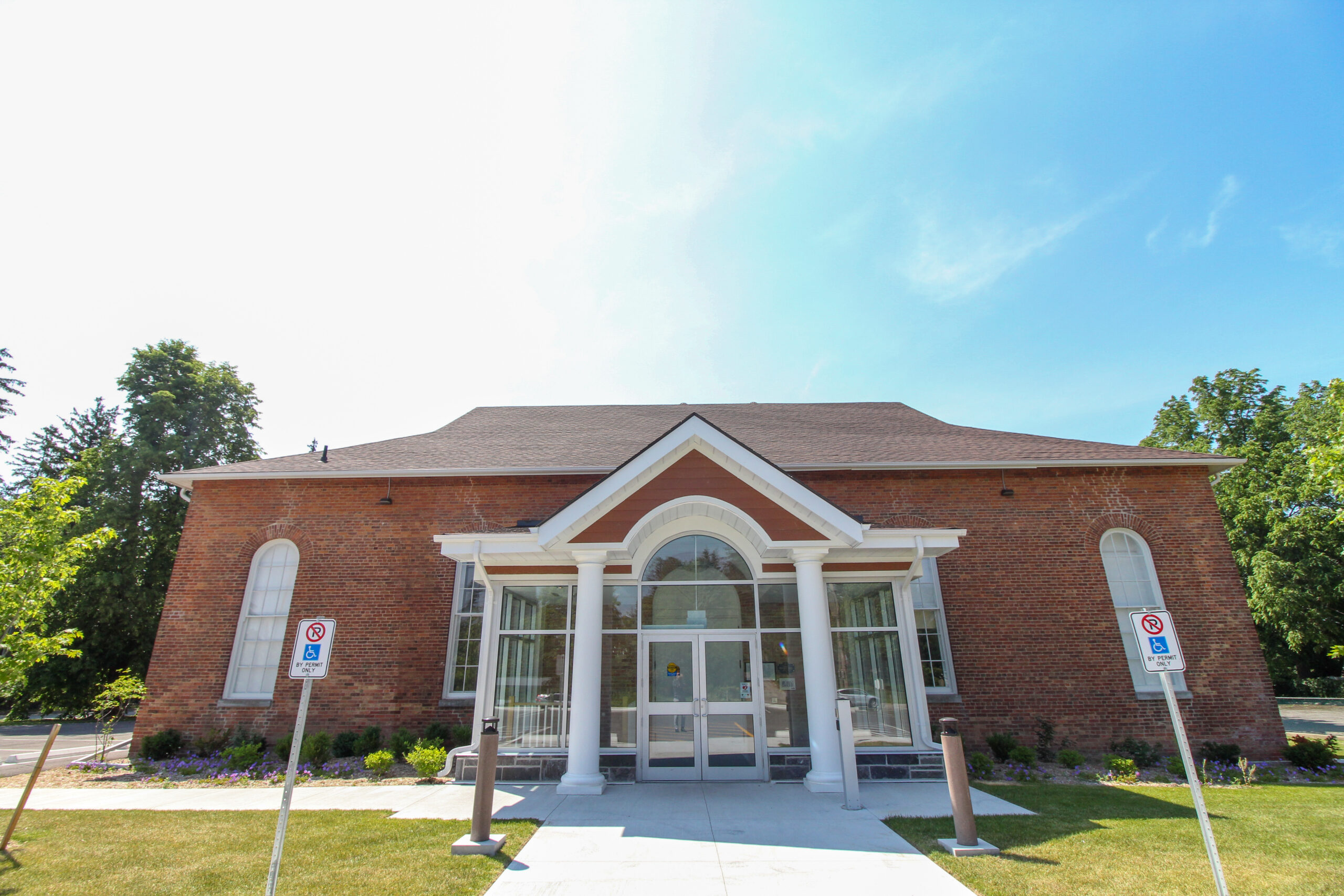 The exterior of Quaker Meeting House.